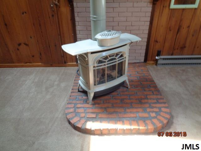 7915 Shaffer Road Reading, MI 49274 - Photo 8 of 10 Photo 8