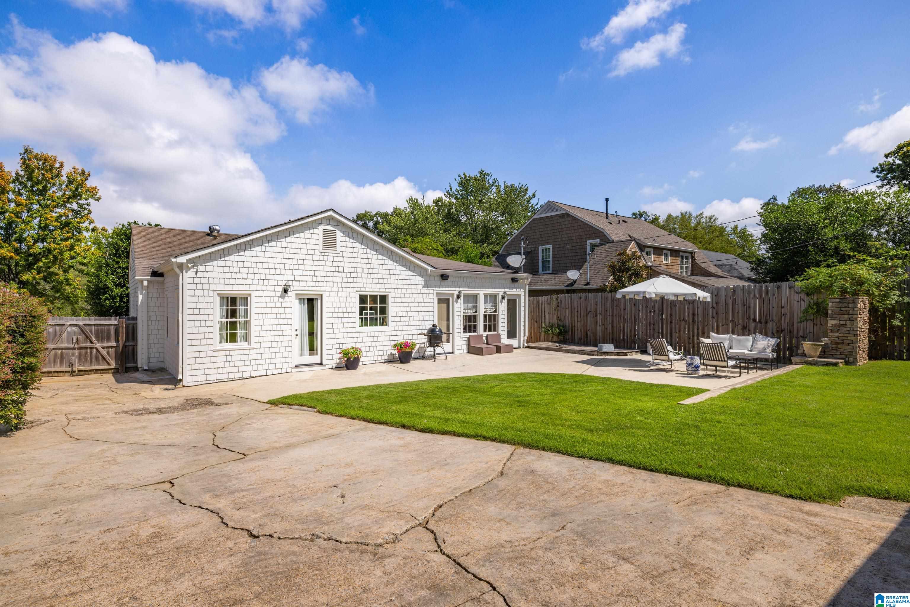 1805 Lancaster Road Birmingham, AL 35209 - Photo 33 of 39