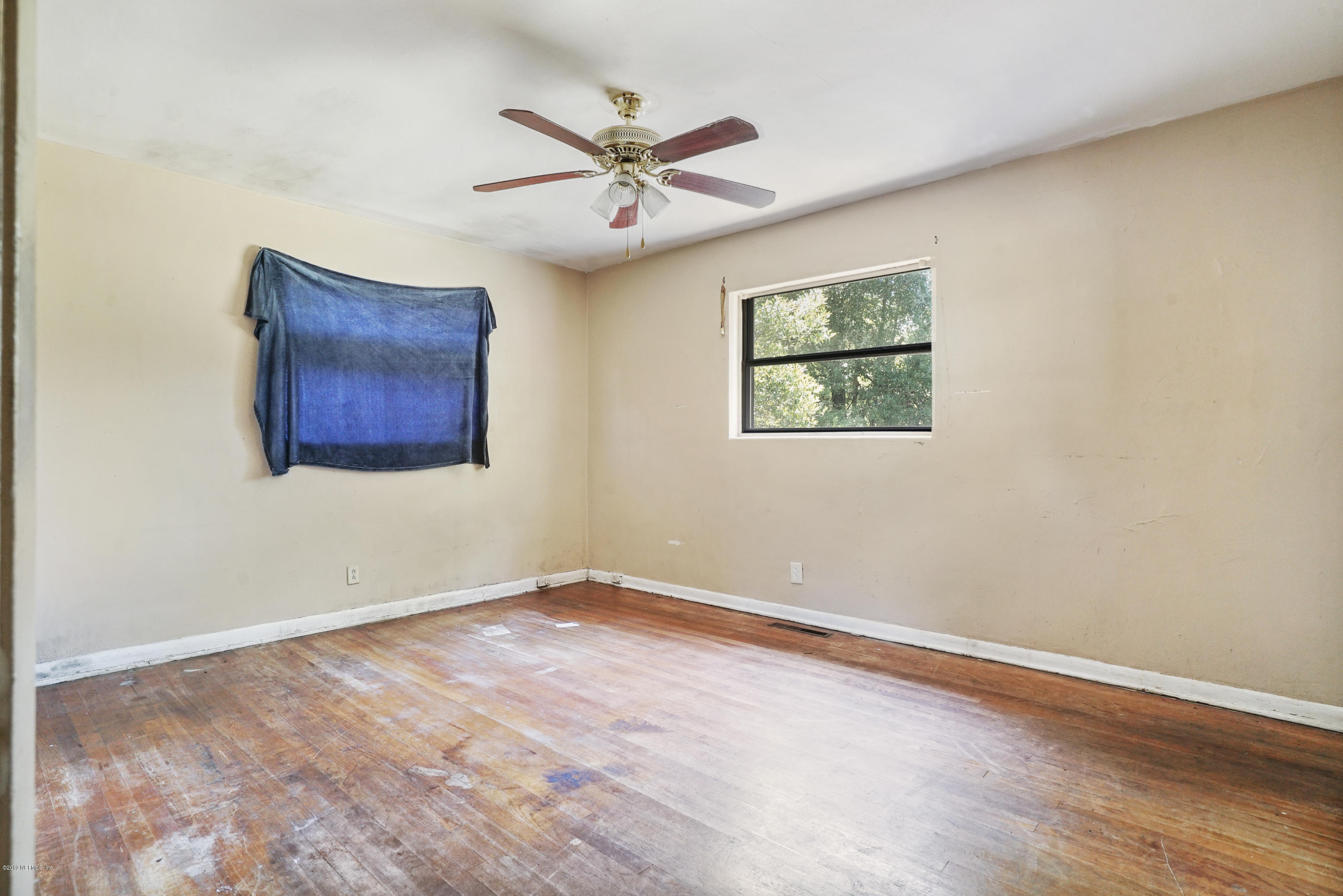 6300 Merrill Road Jacksonville, FL 32277 - Photo 11 of 17 DSC01895