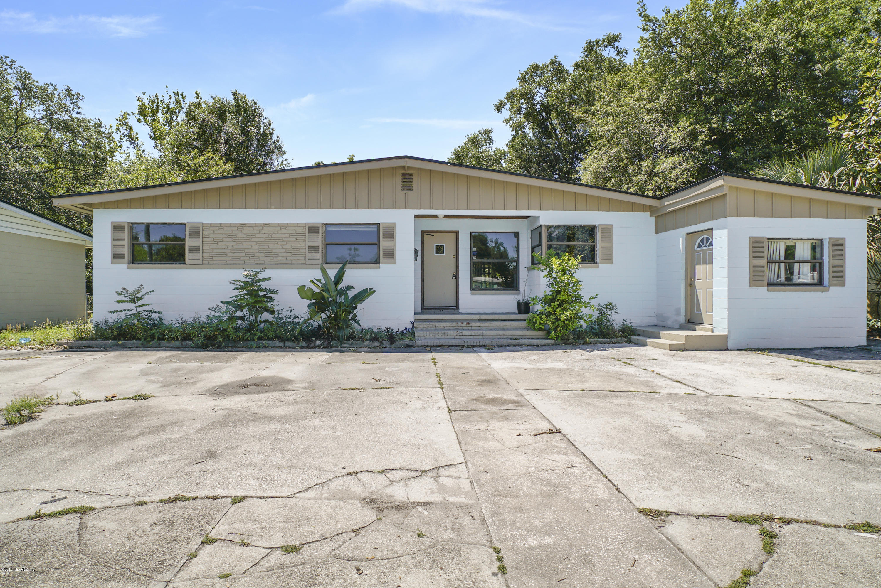6300 Merrill Road Jacksonville, FL 32277 - Photo 17 of 17 DSC01909
