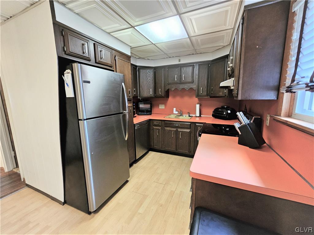 1909 Pelham Road Bethlehem, PA 18018 - Photo 9 of 23 Gallery Image 9