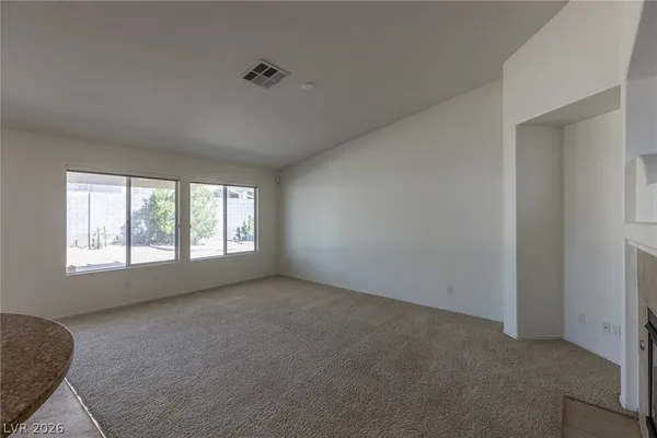 $2,550 | 718 Tiffany Bend Court, Las Vegas, NV 89123