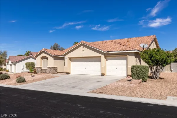 $2,550 | 718 Tiffany Bend Court, Las Vegas, NV 89123