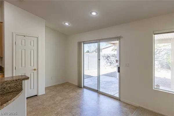 $2,550 | 718 Tiffany Bend Court, Las Vegas, NV 89123