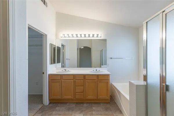 $2,550 | 718 Tiffany Bend Court, Las Vegas, NV 89123