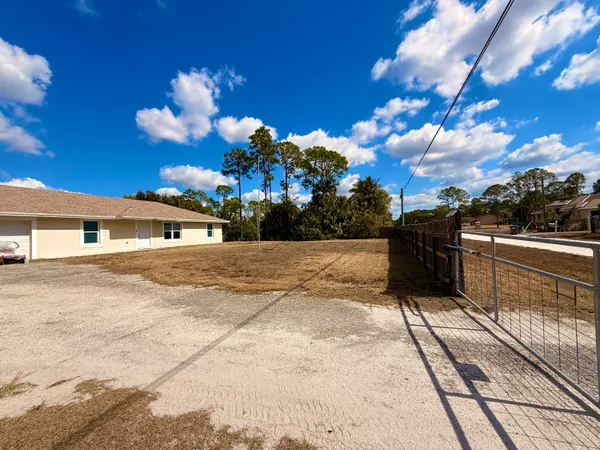 $6,000 | 15859 68th Court North, Loxahatchee, FL 33470