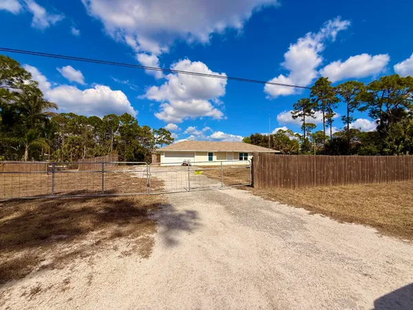 $6,000 | 15859 68th Court North, Loxahatchee, FL 33470