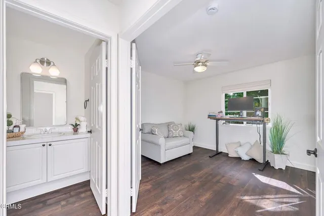 $1,000,000 | 914 Corte Augusta, Camarillo, CA 93010