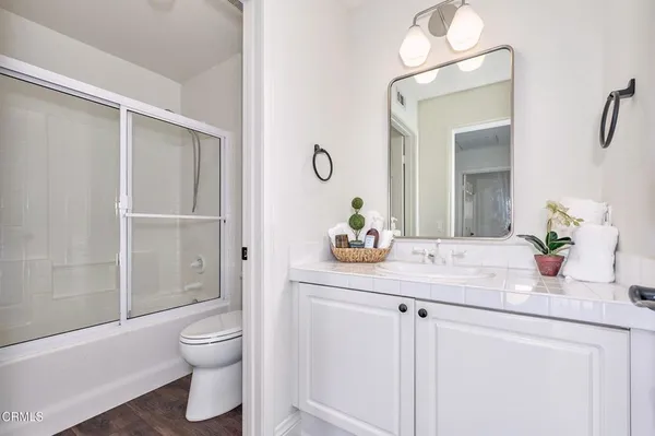 $1,000,000 | 914 Corte Augusta, Camarillo, CA 93010