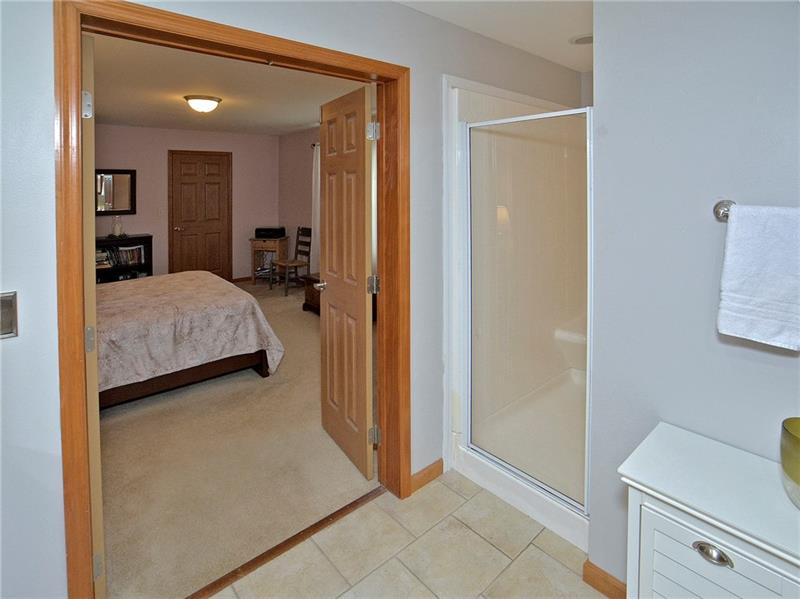 23 Ridge Road Pittsburgh, PA 15221 - Photo 17 of 25 Gallery Image 17