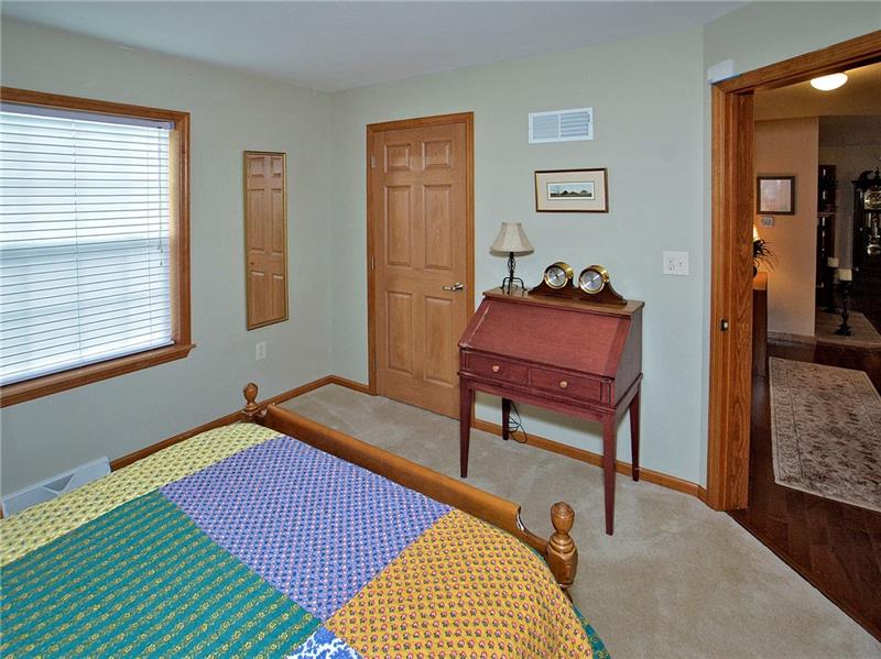 23 Ridge Road Pittsburgh, PA 15221 - Photo 20 of 25 Gallery Image 20