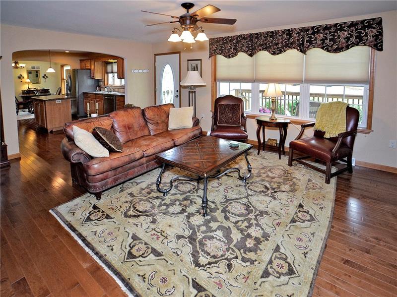 23 Ridge Road Pittsburgh, PA 15221 - Photo 10 of 25 Gallery Image 10
