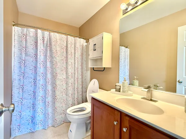 $669,900 | 2717 Berman Road, North Aurora, IL 60542