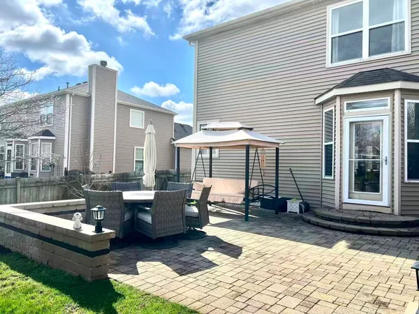 $669,900 | 2717 Berman Road, North Aurora, IL 60542