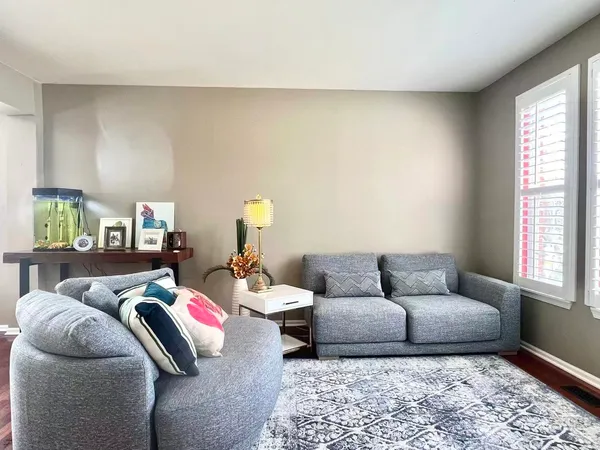 $669,900 | 2717 Berman Road, North Aurora, IL 60542