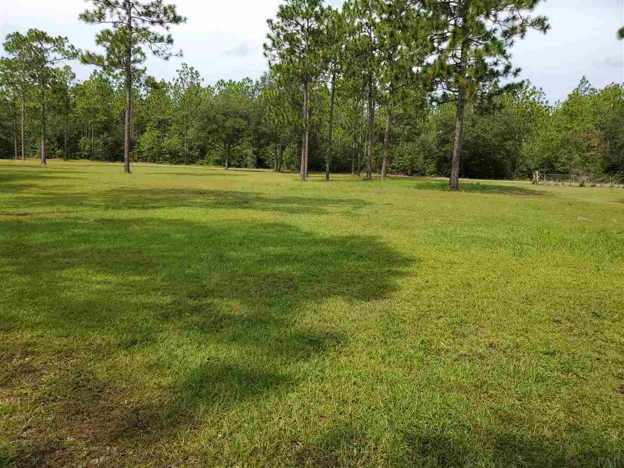 5908 Ruth Avenue Milton, FL 32583 - Photo 13 of 48 Gallery Image 13