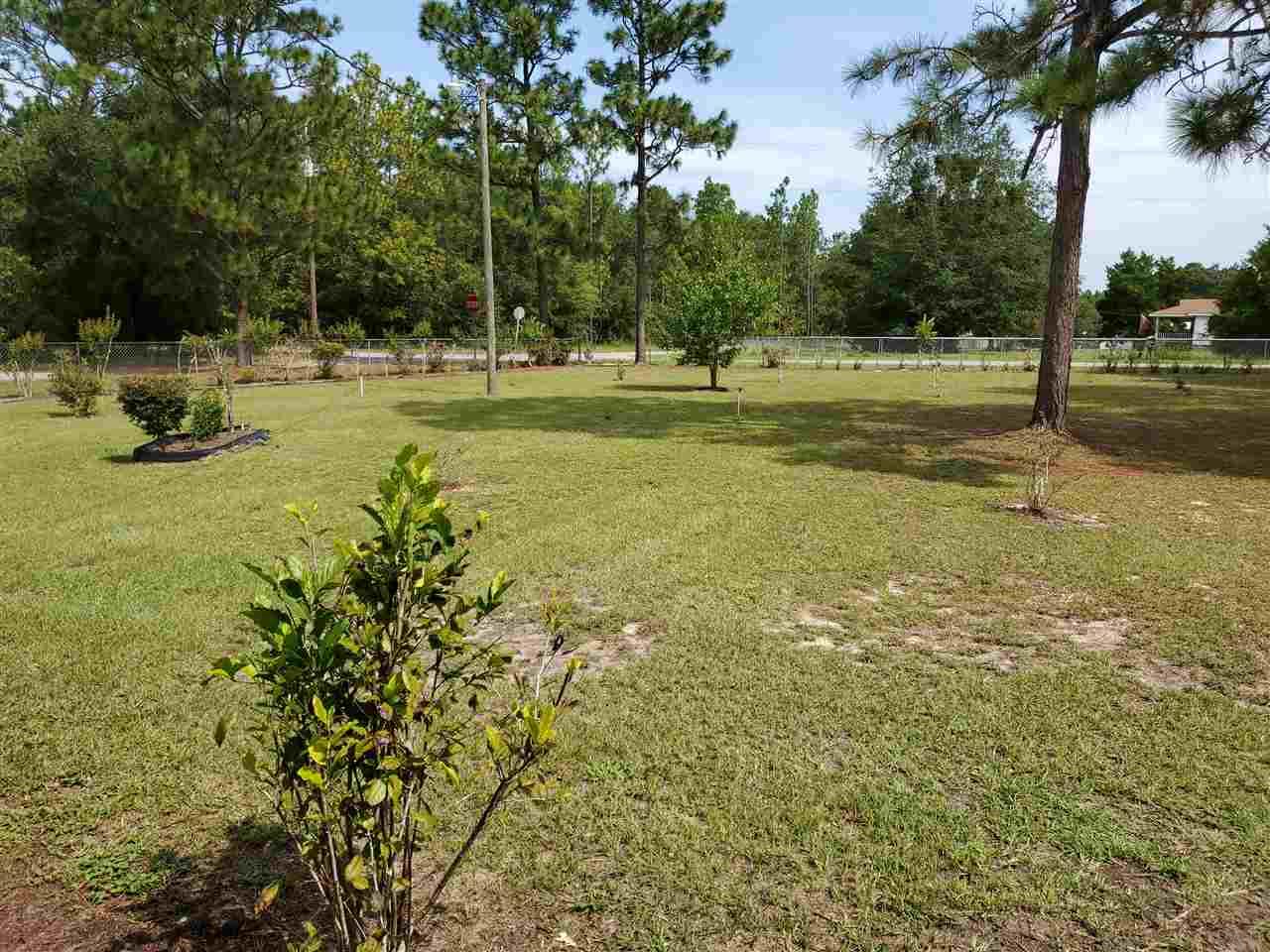 5908 Ruth Avenue Milton, FL 32583 - Photo 29 of 48 Gallery Image 29