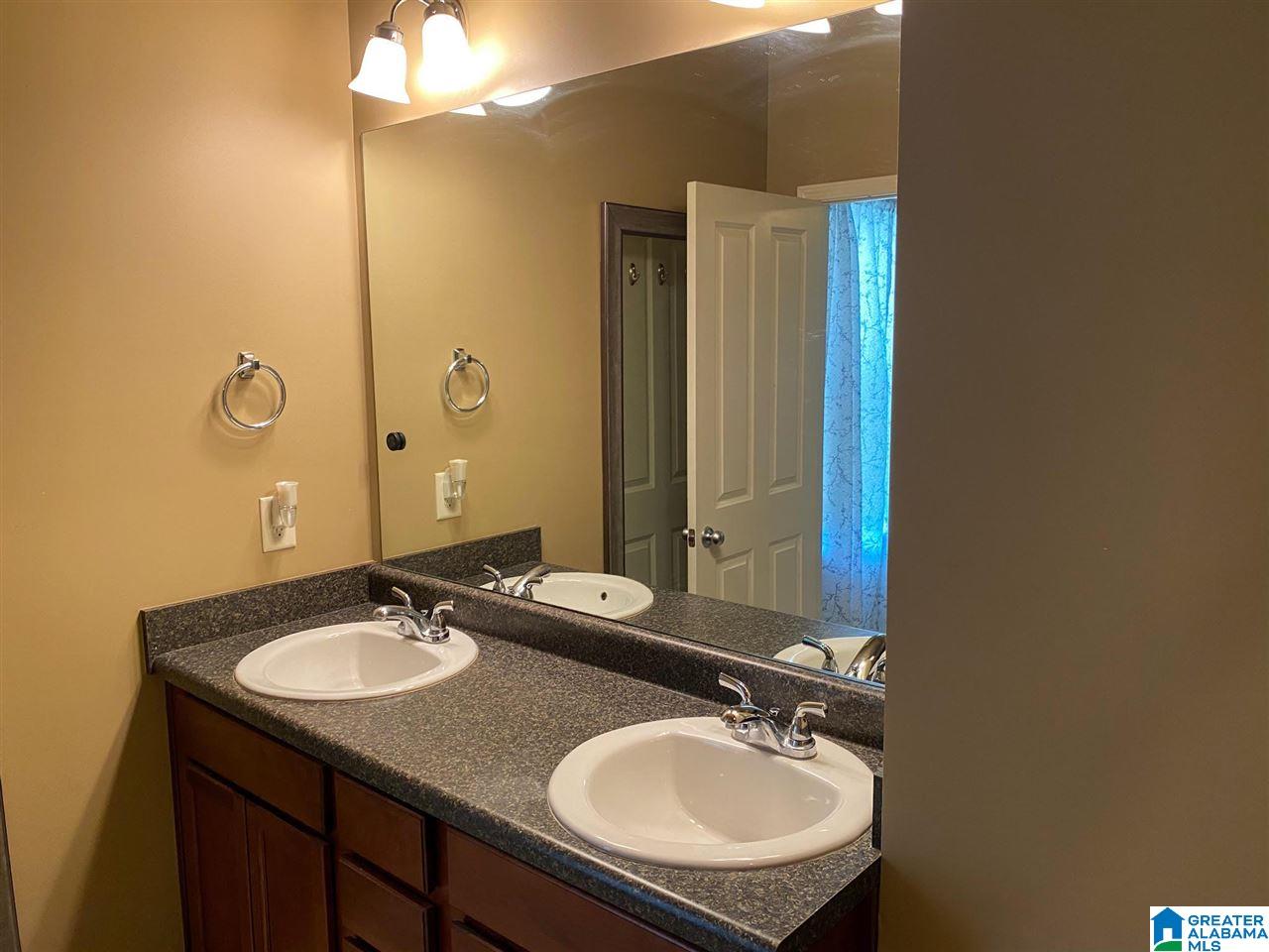 175 Enclave Avenue Calera, AL 35040 - Photo 11 of 14