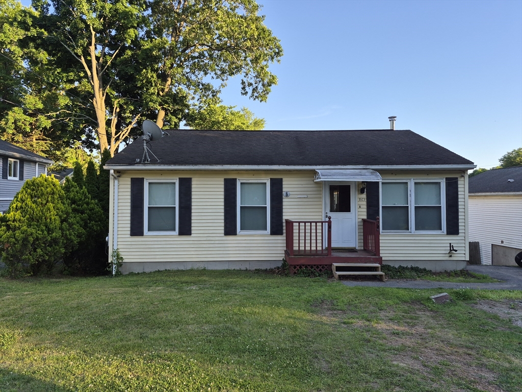865 Wilbraham Road Springfield, MA 01109 - Photo 3 of 21
