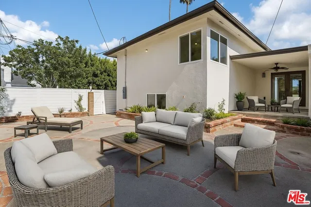 $2,195,000 | 5010 Elmwood Avenue, Los Angeles, CA 90004