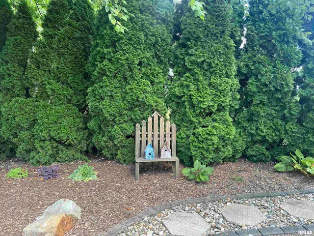 $135,000 | 302 West 5th Street, Vermont, IL 61484