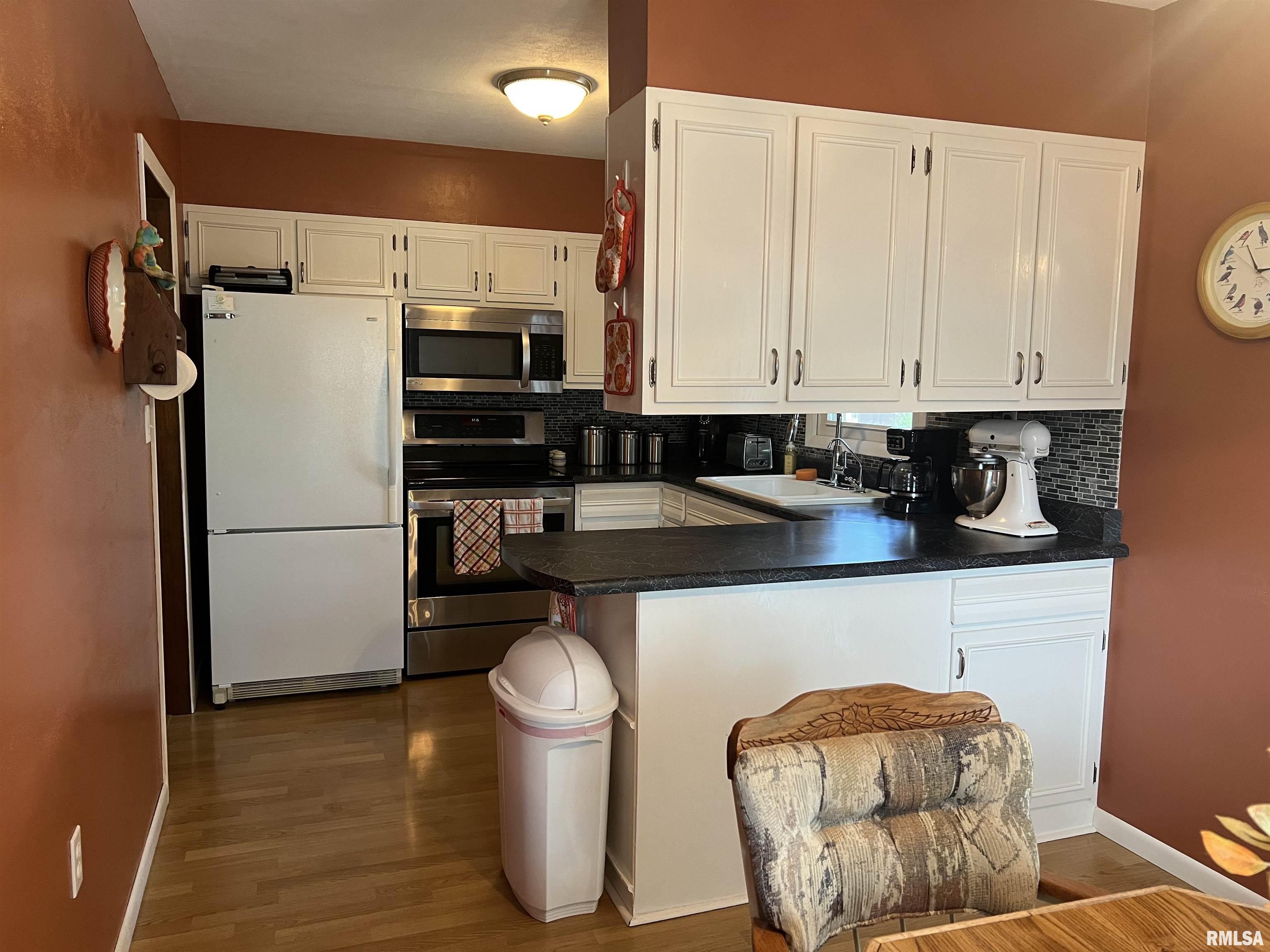 302 West 5th Street Vermont, IL 61484 - Photo 22 of 42