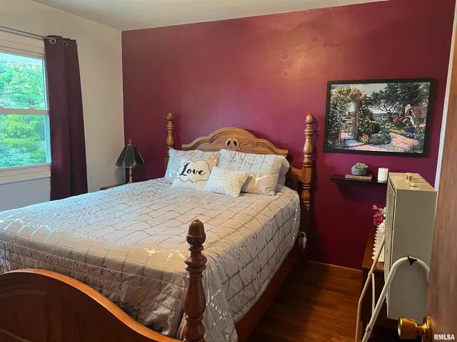 $135,000 | 302 West 5th Street, Vermont, IL 61484