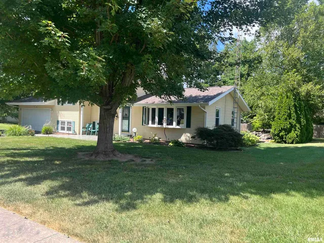 $135,000 | 302 West 5th Street, Vermont, IL 61484