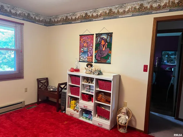 $135,000 | 302 West 5th Street, Vermont, IL 61484