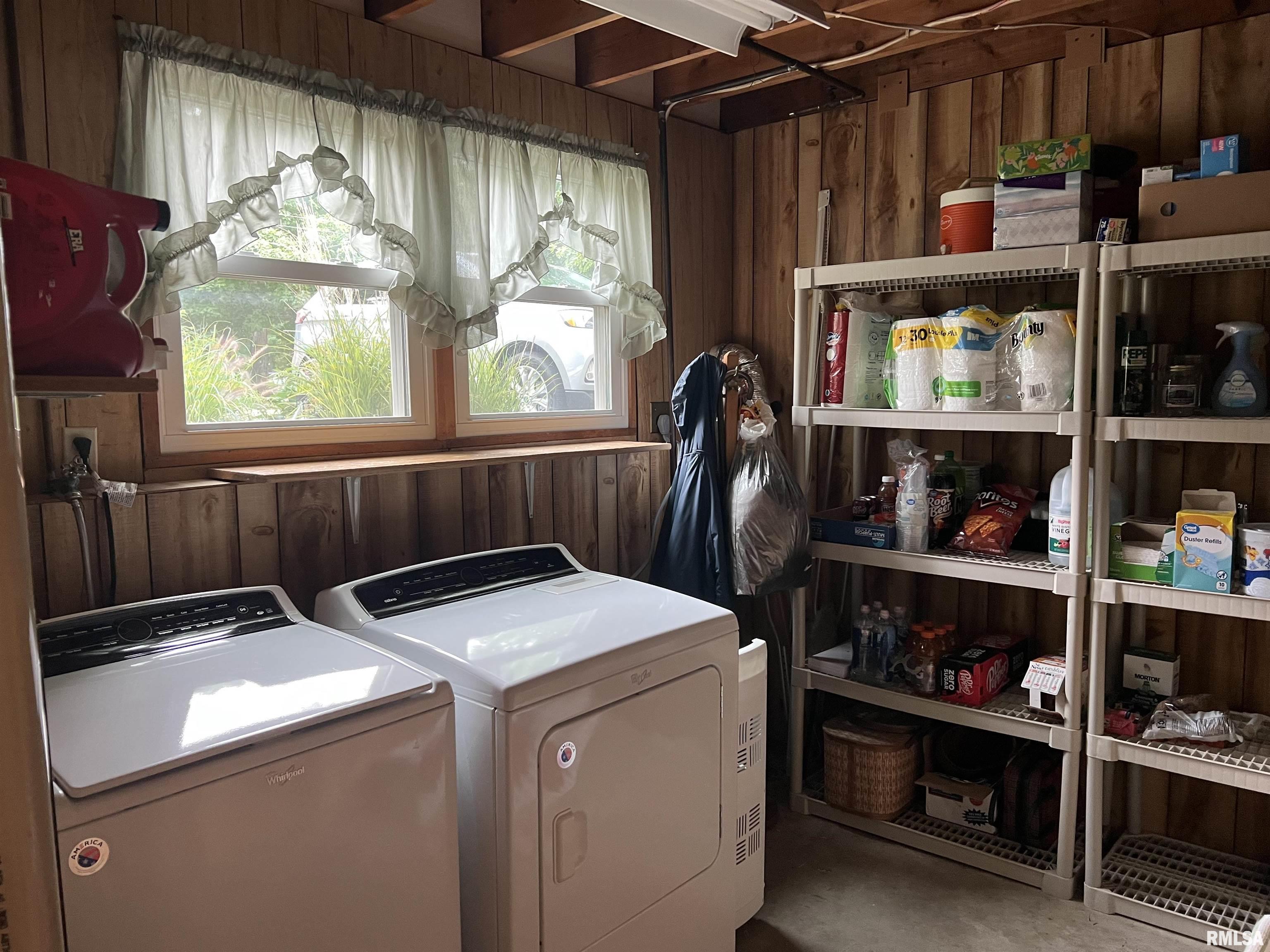 302 West 5th Street Vermont, IL 61484 - Photo 41 of 42