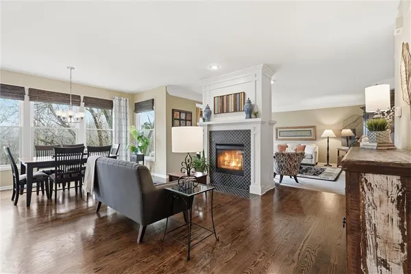 $629,000 | 7705 Quail Ridge, Parkville, MO 64152