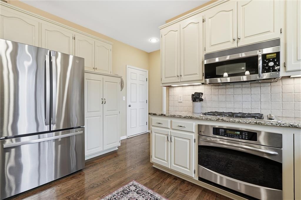 7705 Quail Ridge Parkville, MO 64152 - Photo 18 of 62