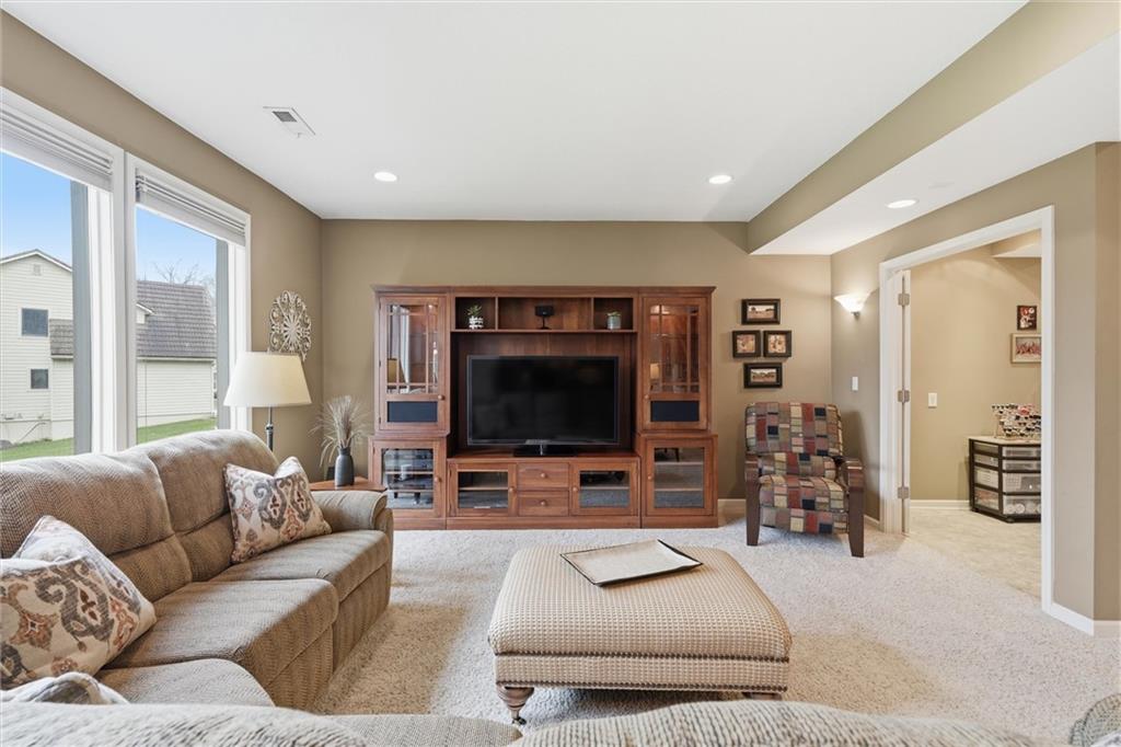 7705 Quail Ridge Parkville, MO 64152 - Photo 39 of 62