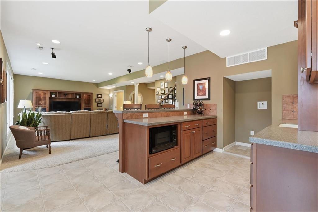 7705 Quail Ridge Parkville, MO 64152 - Photo 44 of 62