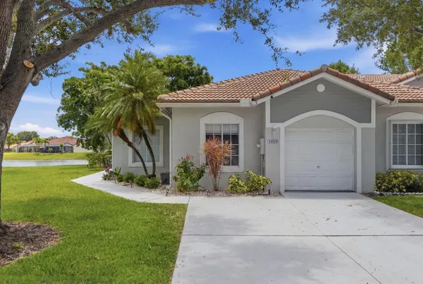 $475,000 | 1080 Southwest 42nd Avenue, Deerfield Beach, FL 33442