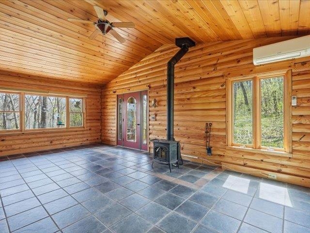 540 Bowers Road Belleville, WI 53508 - Photo 8 of 33