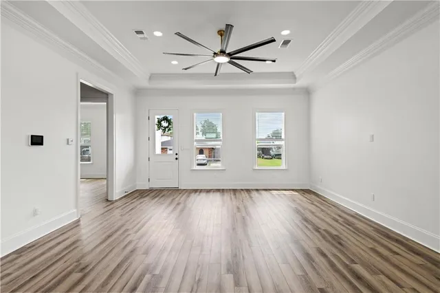 $279,900 | 3312 Dauterive Drive, Chalmette, LA 70043