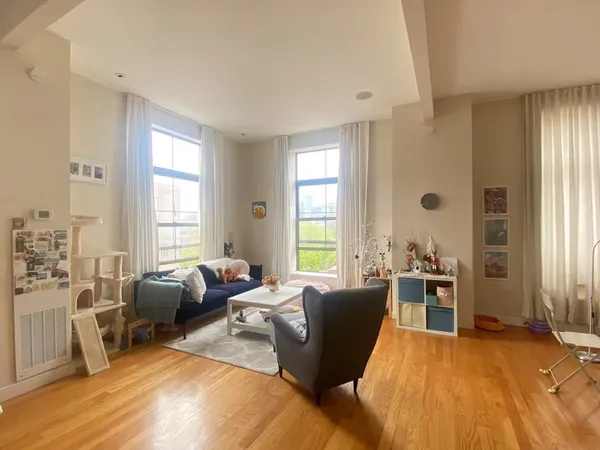 $4,900 | 2 Rollins Street, Unit D604, Boston, MA 02118