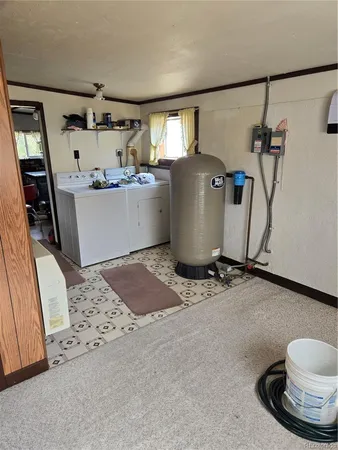 a view of a storage & utility room