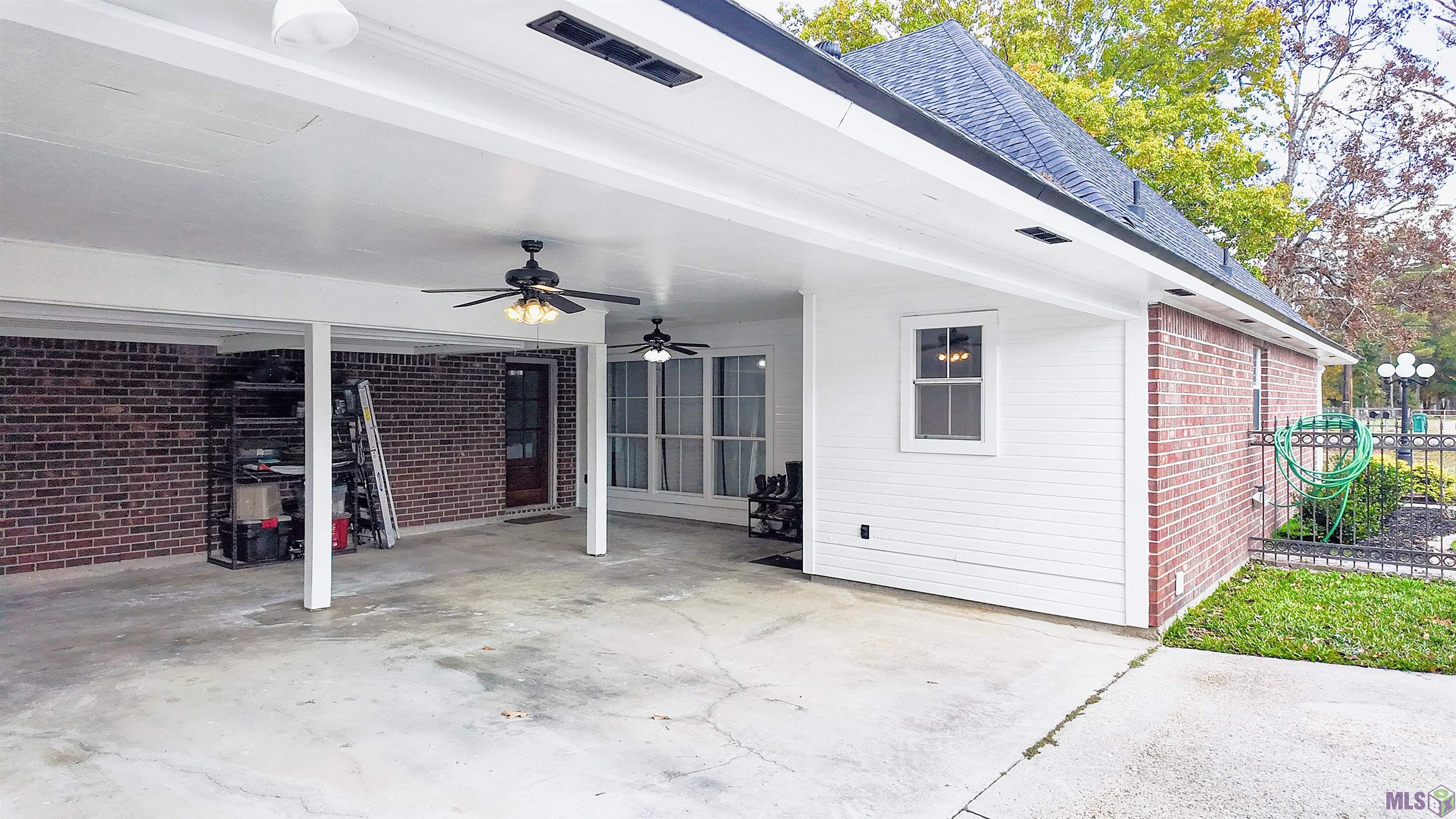30787 Dunn Road Denham Springs, LA 70726 - Photo 5 of 20 Gallery Image 5