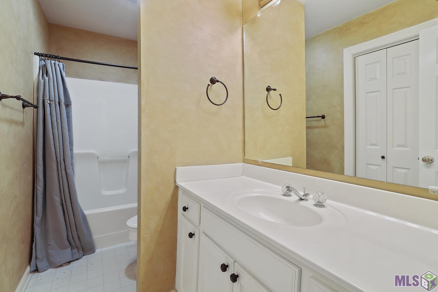 11151 Paddock Avenue Baton Rouge, LA 70816 - Photo 11 of 17 Gallery Image 11