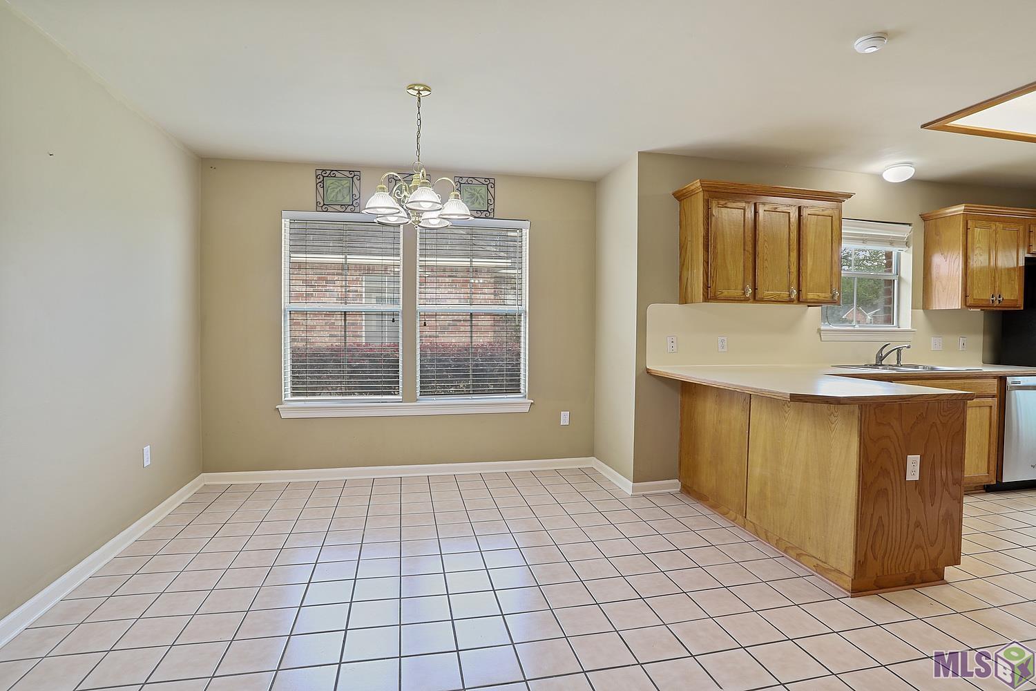 11151 Paddock Avenue Baton Rouge, LA 70816 - Photo 4 of 17 Gallery Image 4