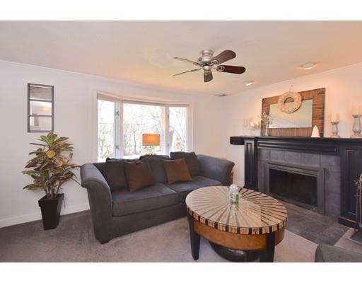 39 Roberts Road Ashland, MA 01721 - Photo 5 of 30 Gallery Image 5