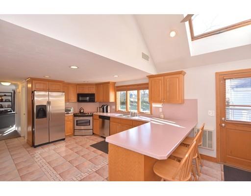 39 Roberts Road Ashland, MA 01721 - Photo 9 of 30 Gallery Image 9