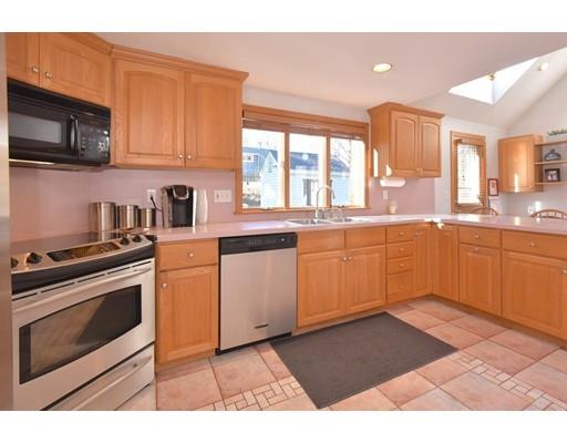 39 Roberts Road Ashland, MA 01721 - Photo 10 of 30 Gallery Image 10