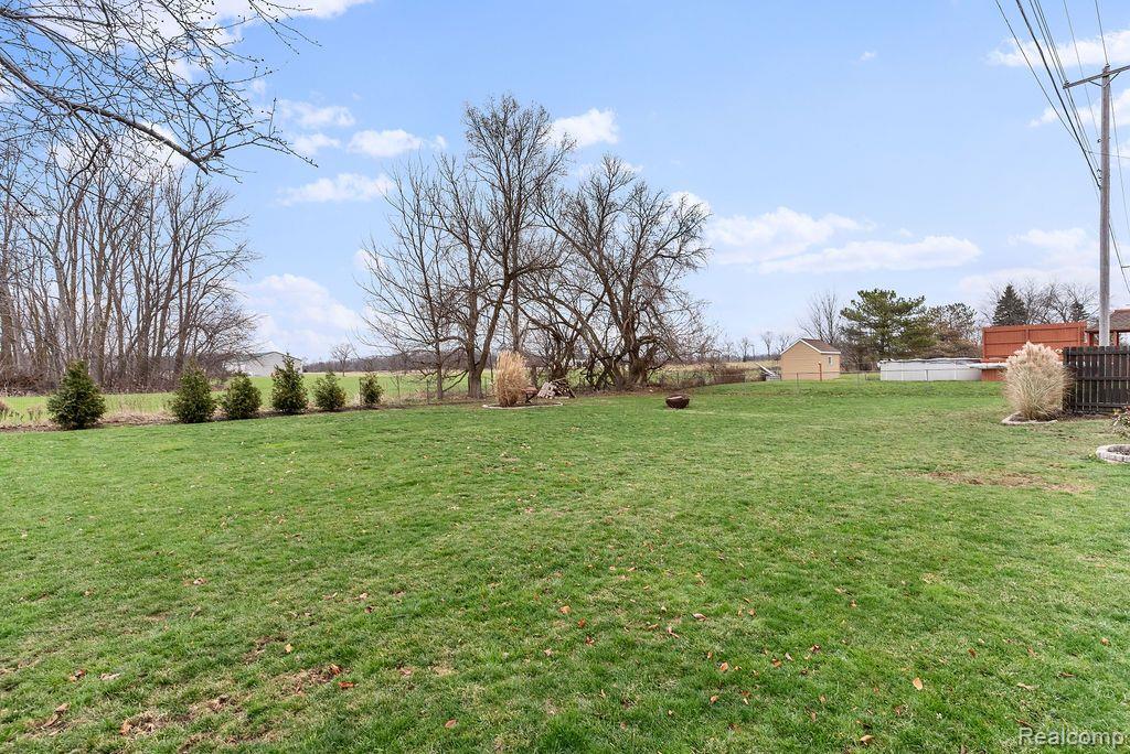 3490 Lahring Road Linden, MI 48451 - Photo 38 of 42