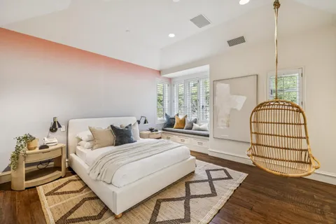 $26,500,000 | 2 Somerset Lane, Atherton, CA 94027