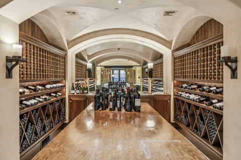 $26,500,000 | 2 Somerset Lane, Atherton, CA 94027