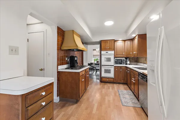$395,000 | 1314 Bunker Avenue, Flossmoor, IL 60422