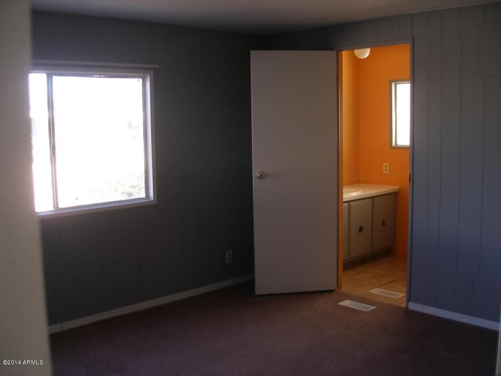 2161 South Tomahawk Road Apache Junction, AZ 85119 - Photo 19 of 19 tomahawk mstr bed bath